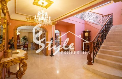 Вторичное жилье - Вилла - Кампоамор