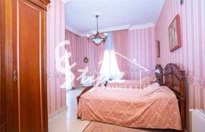 Вторичное жилье - Вилла - Кампоамор