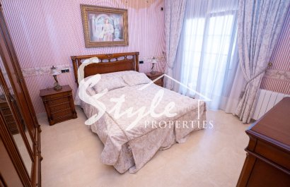 Вторичное жилье - Вилла - Кампоамор