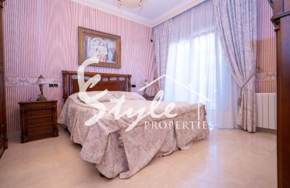 Вторичное жилье - Вилла - Кампоамор