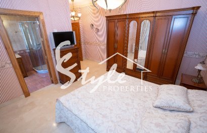 Вторичное жилье - Вилла - Кампоамор