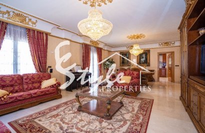 Вторичное жилье - Вилла - Кампоамор