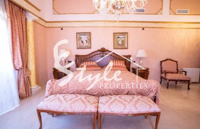 Вторичное жилье - Вилла - Кампоамор