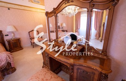 Вторичное жилье - Вилла - Кампоамор