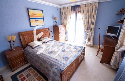 Вторичное жилье - Вилла - Кампоамор