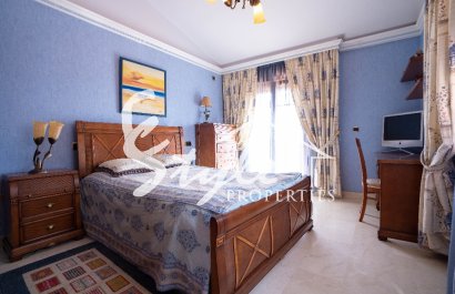 Вторичное жилье - Вилла - Кампоамор