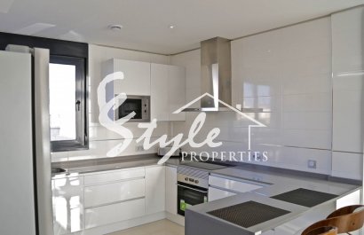 Вилла в Деэса де Кампоамор, Коста Бланка, Испания. ОN1638