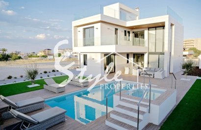 Вилла в Деэса де Кампоамор, Коста Бланка, Испания. ОN1638