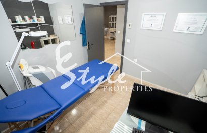 Resale - Commercial - Torrevieja