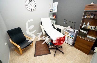 Resale - Commercial - Torrevieja