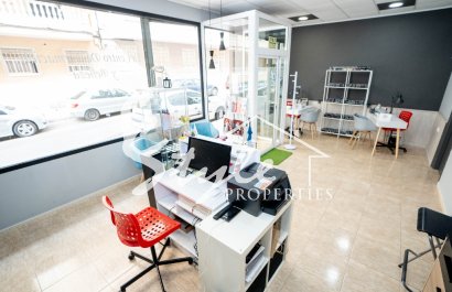 Resale - Commercial - Torrevieja