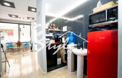 Resale - Commercial - Torrevieja