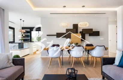 Продается новая вилла в Сьюдад Кесада, Аликанте, Коста Бланка. ОN1643