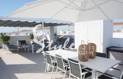 Apartamentos modernos en venta en Quesada, Costa Blanca Sur, España. ON1644_A