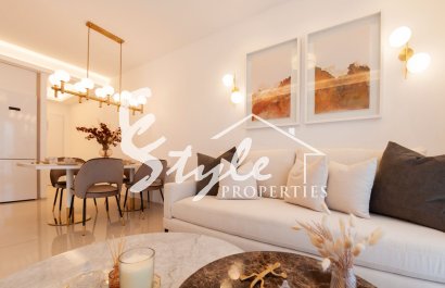 Áticos modernos en venta en Quesada, Costa Blanca Sur, España. ON1645_A