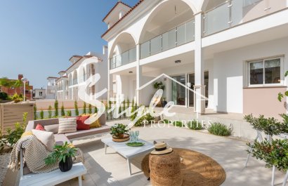 Apartamentos modernos en venta en Quesada, Costa Blanca Sur, España. ON1645_B