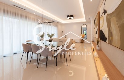  En venta nueva villa en la urbanización  de Ciudad Quesada, Alicante ,Costa Blanca ON1412