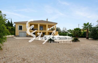 Вторичное жилье - Finca Country Property - Ориуэла