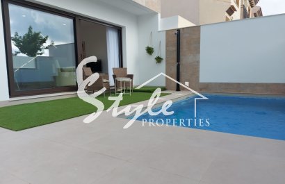 Готовые новые виллы в Сан Педро дель Пинатар, Мурсия, Испания. ON1532