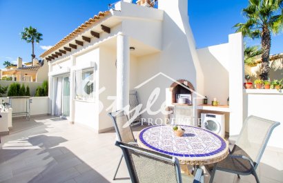 На продажу вилла в Лас Рамблас гольф, Ориуэла Коста, Коста Бланка, Испания. ID1723