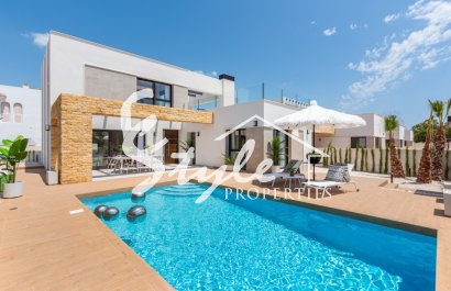  En venta nueva villa en la urbanización  de Ciudad Quesada, Alicante ,Costa Blanca ON1414