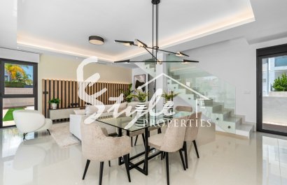  En venta nueva villa en la urbanización  de Ciudad Quesada, Alicante ,Costa Blanca ON1414