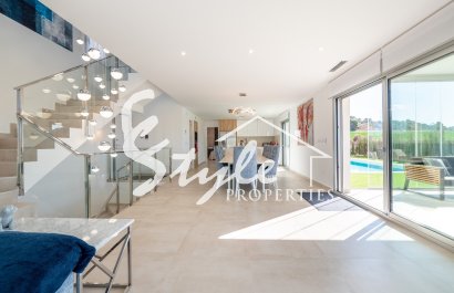 For sale new villas in Algorfa, Alicante, Costa Blanca, Spain. ON1705