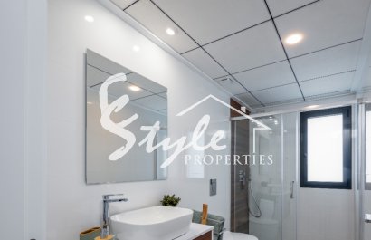 Продаются новые виллы в Альгорфе, Аликанте, Коста Бланка, Испания. ОN1706