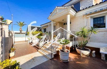 Resale - Villa - La Mata