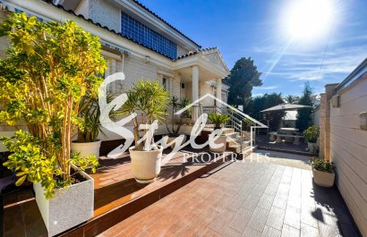 Resale - Villa - La Mata