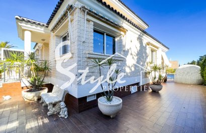 For sale villa with private pool few steps from the beach in La Mata, Costa Blanca,Spain. ID3818