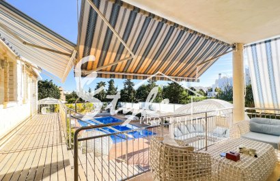 Resale - Villa - La Mata