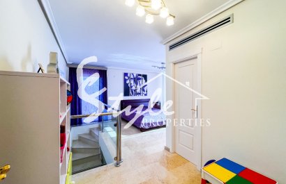 Resale - Villa - La Mata