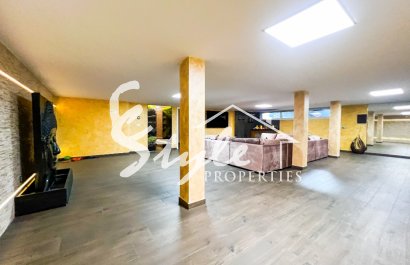 Resale - Villa - La Mata