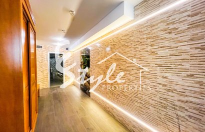 Resale - Villa - La Mata