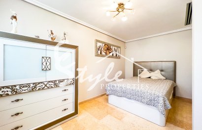Resale - Villa - La Mata