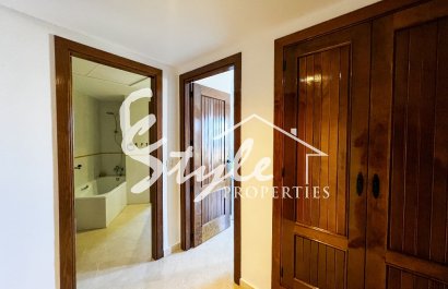 Resale - Apartment - Punta Prima
