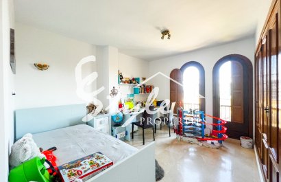 Resale - Apartment - Punta Prima