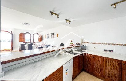 Resale - Apartment - Punta Prima
