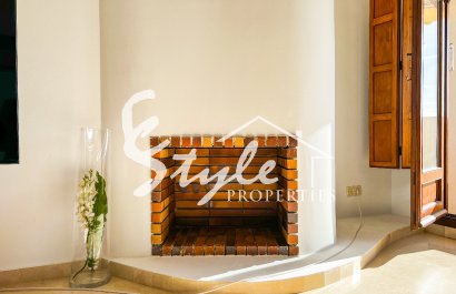 Resale - Apartment - Punta Prima