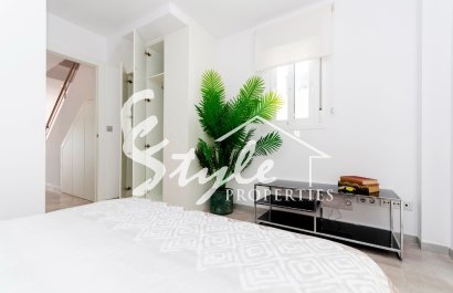 Villa moderna en venta en Torreta, Torrevieja, Costa Blanca, España. ON1732