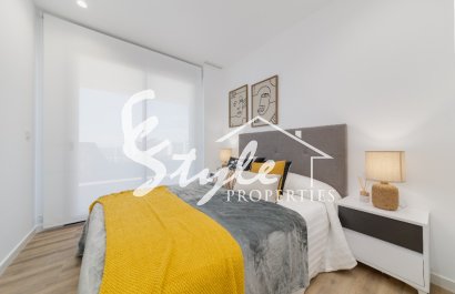 Apartamento nuevo en venta cerca de la playa en Arenales del Sol, Costa Blanca, España.ON1555