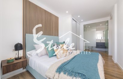 Apartamento nuevo en venta cerca de la playa en Arenales del Sol, Costa Blanca, España.ON1555