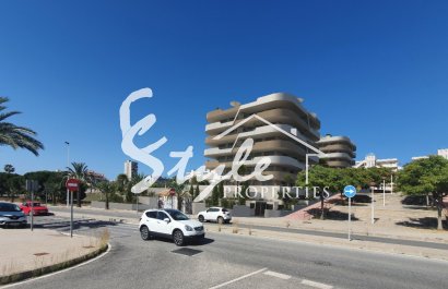 Apartamento nuevo en venta cerca de la playa en Arenales del Sol, Costa Blanca, España.ON1555