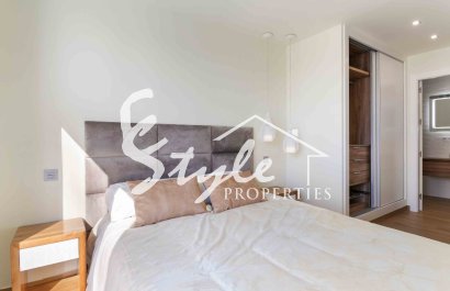 Продается новая вилла под ключ в Рохалесе, Коста Бланка, Испания. ОN1757