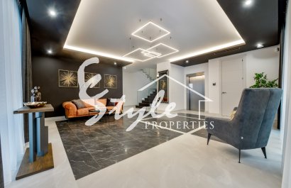 Продается новая роскошная вилла с видом на море в Финестрате, Коста Бланка, Испания. ОN1778