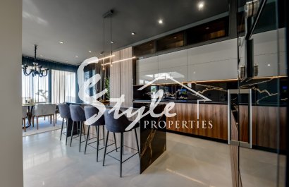 Продается новая роскошная вилла с видом на море в Финестрате, Коста Бланка, Испания. ОN1778