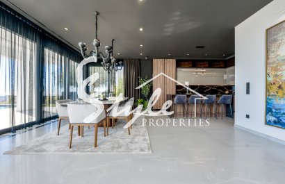 Продается новая роскошная вилла с видом на море в Финестрате, Коста Бланка, Испания. ОN1778