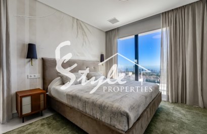 Продается новая роскошная вилла с видом на море в Финестрате, Коста Бланка, Испания. ОN1778