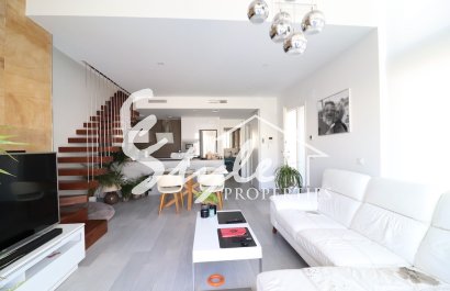 Resale - Villa - Cabo Roig - Lomas de Cabo Roig